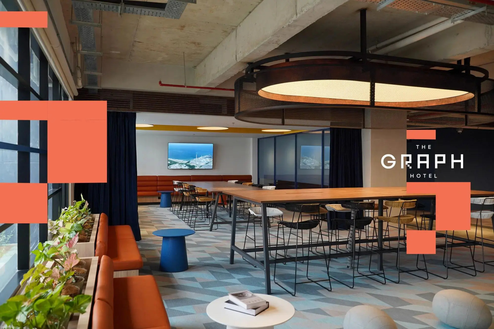 Photo - The Graph Hotel