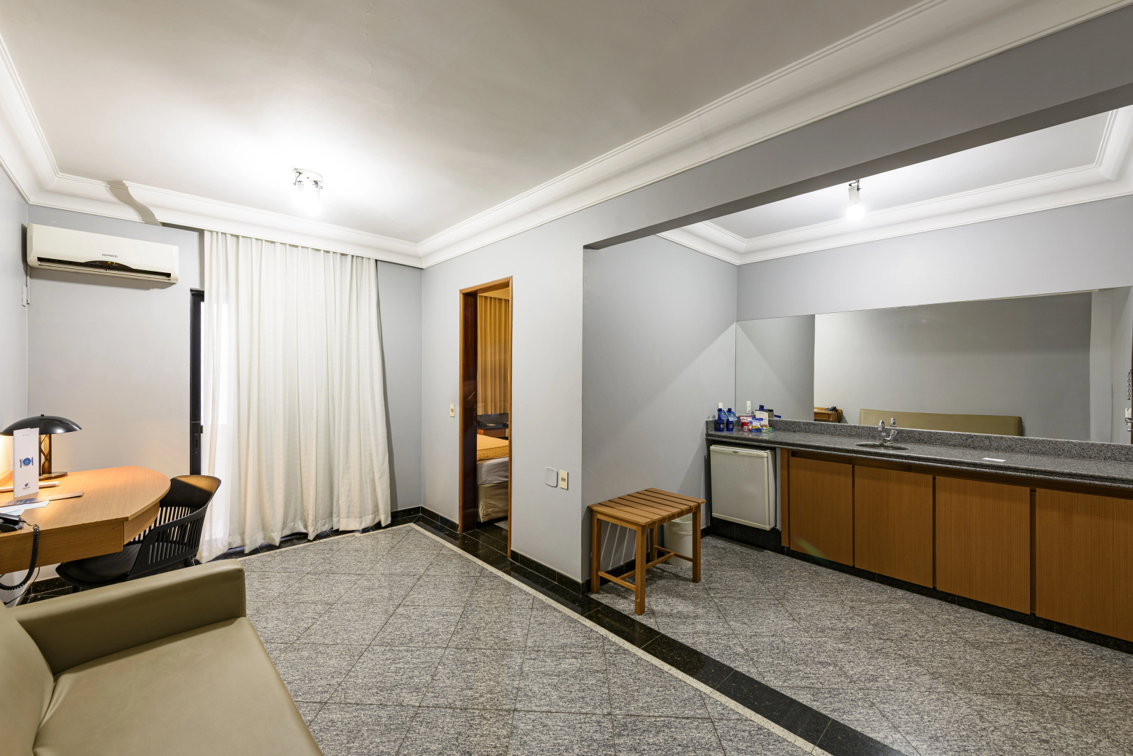 Foto - Plaza Inn Executive - Setor Oeste
