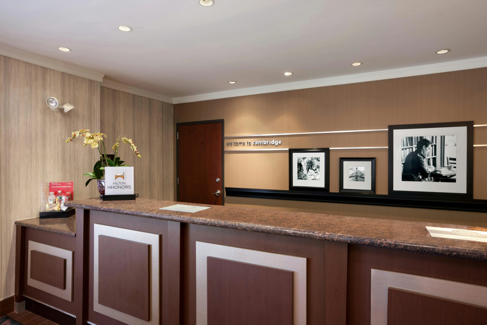 Photo - Hampton Inn by Hilton Boston/Cambridge