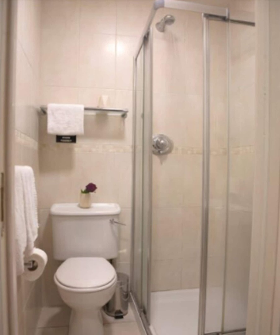 Photo - Celtic Lodge Guesthouse - Restaurant & Bar