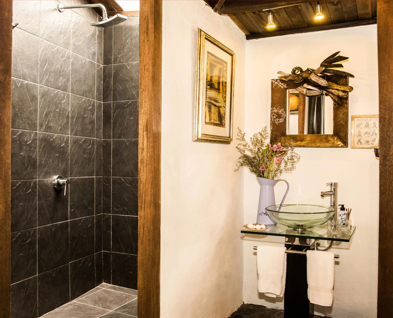 Photo - LA COLINA Hotel Cottage