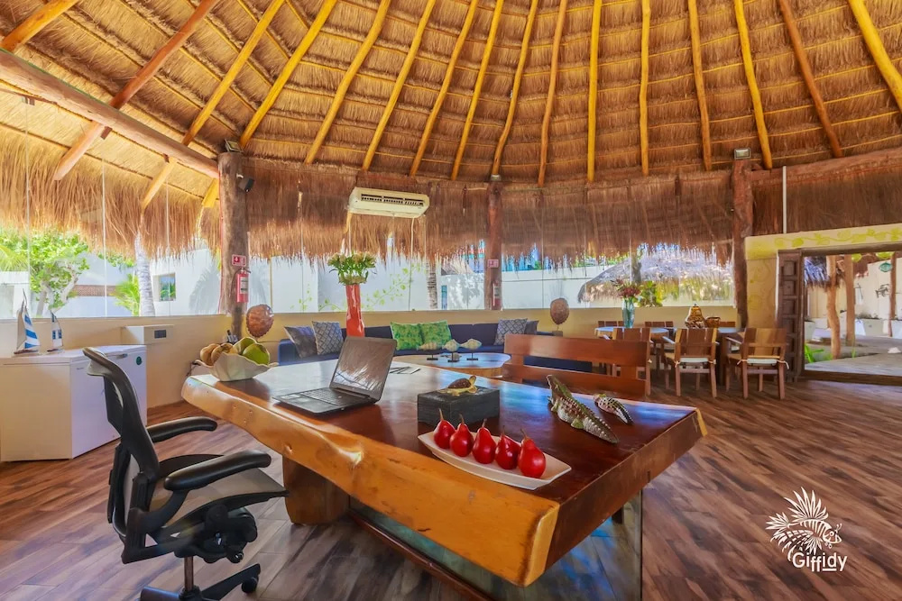 Photo - Hotel Paradise Suites