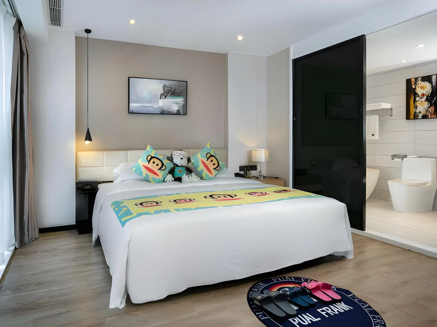 Photo - Shenzhen Hongdu Hotel