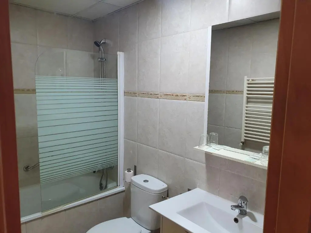 Foto - Hostal Fronton