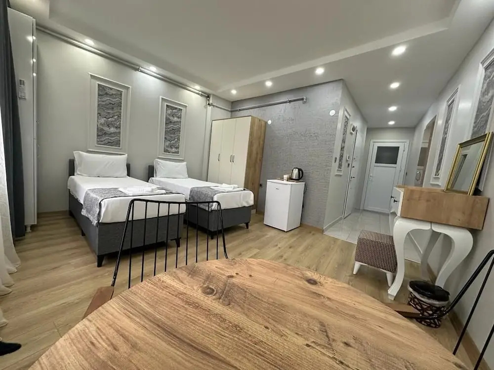 Foto - Joe Black Apart