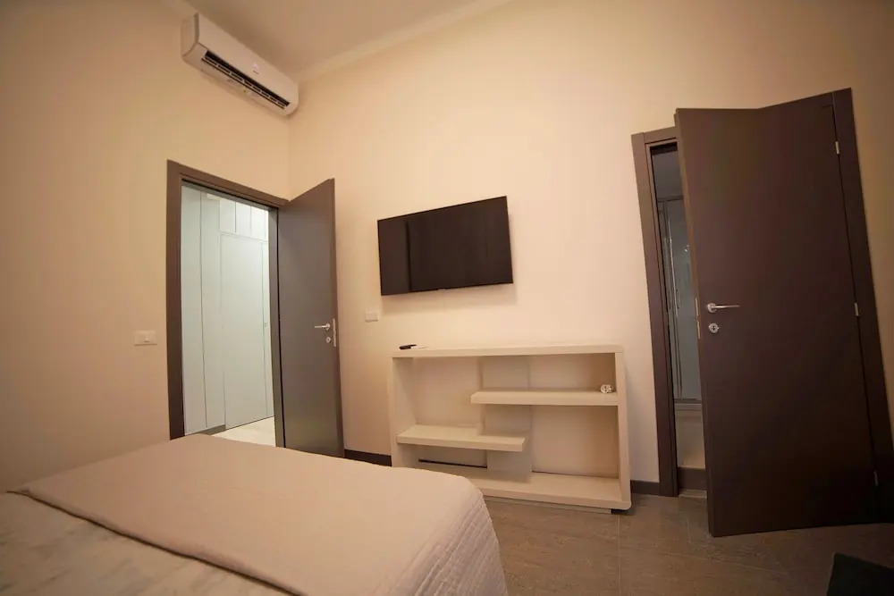 Photo - IMHOME - Cadorna House