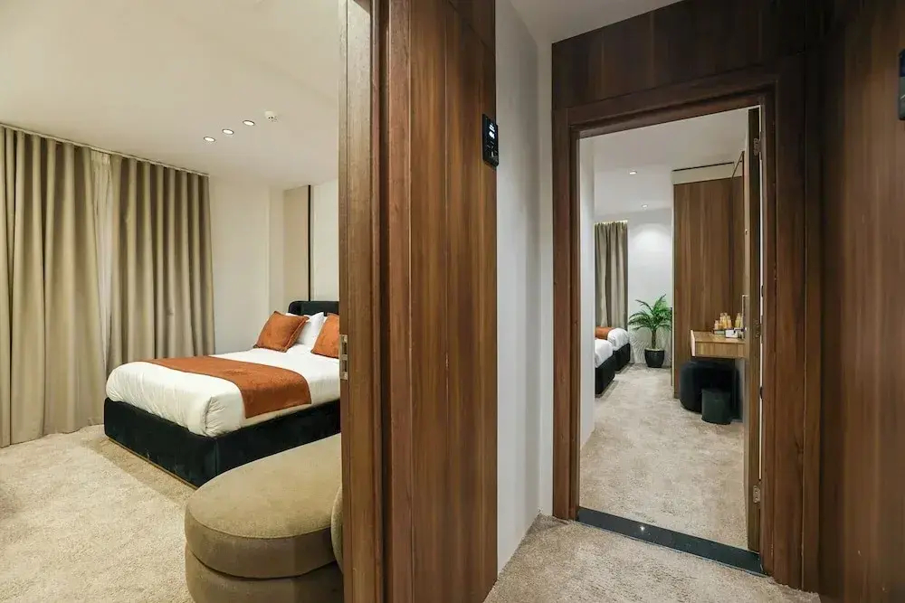Foto - Royal Regency Hotel
