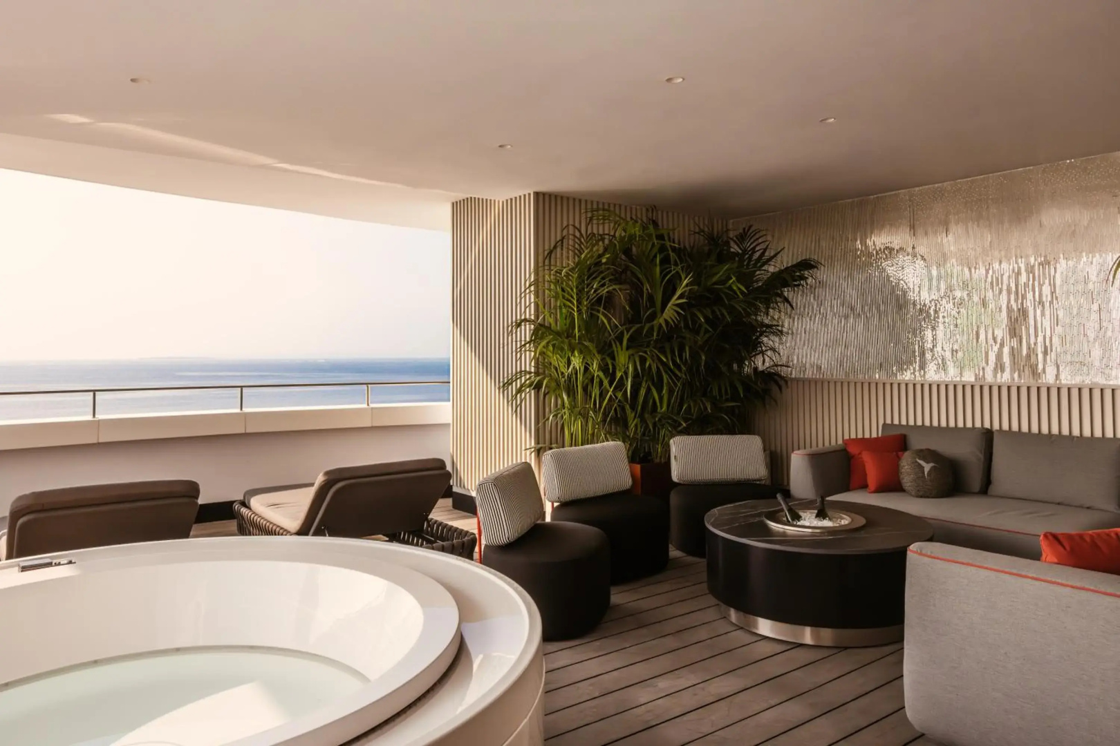 Foto - The Unexpected Ibiza Hotel - Ushuaïa Club entrance included