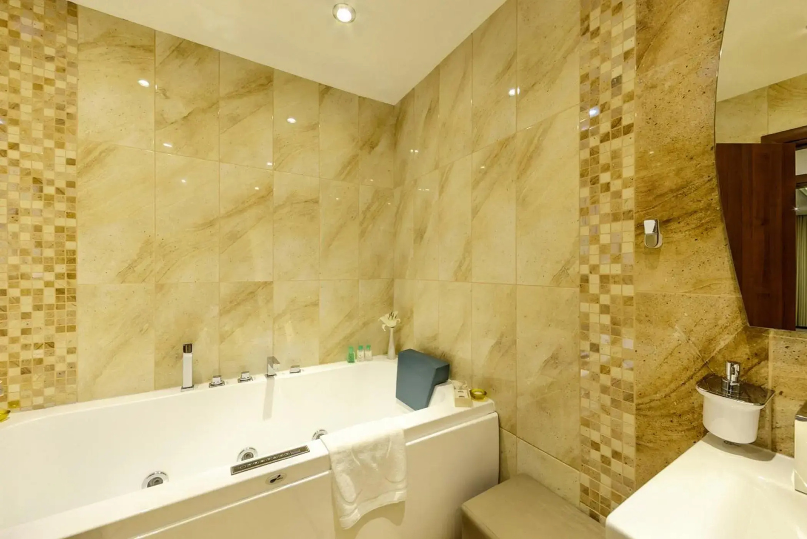 Photo - Regnum Bansko Ski Hotel & SPA