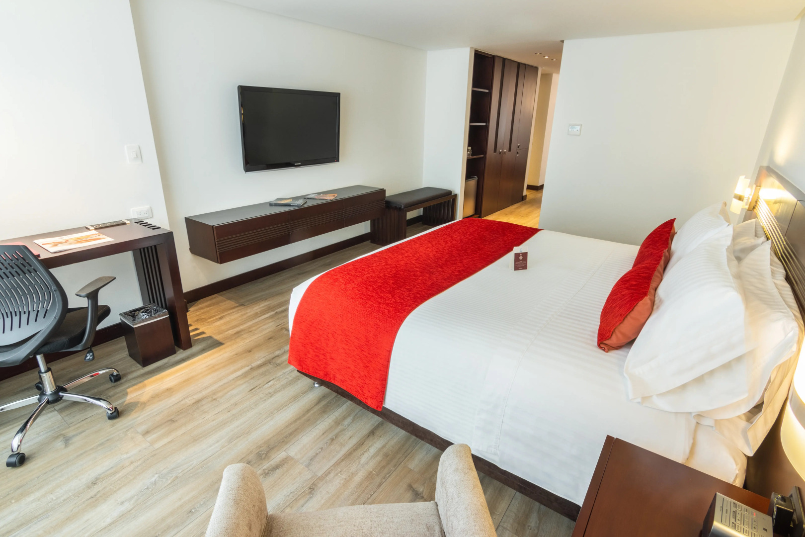 Photo - Best Western Plus 93 Park Hotel