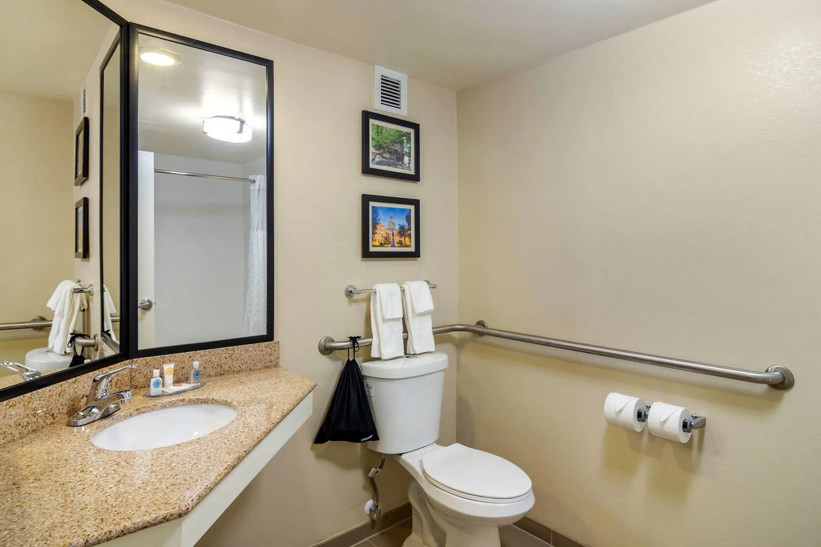 Photo - Spark by Hilton Atlanta Airport South College Park