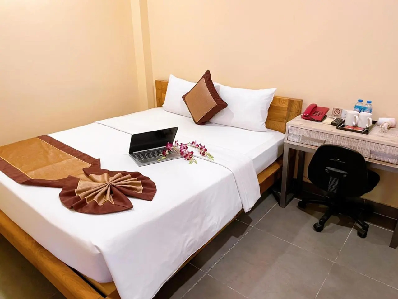 Foto - Ipeace Hotel