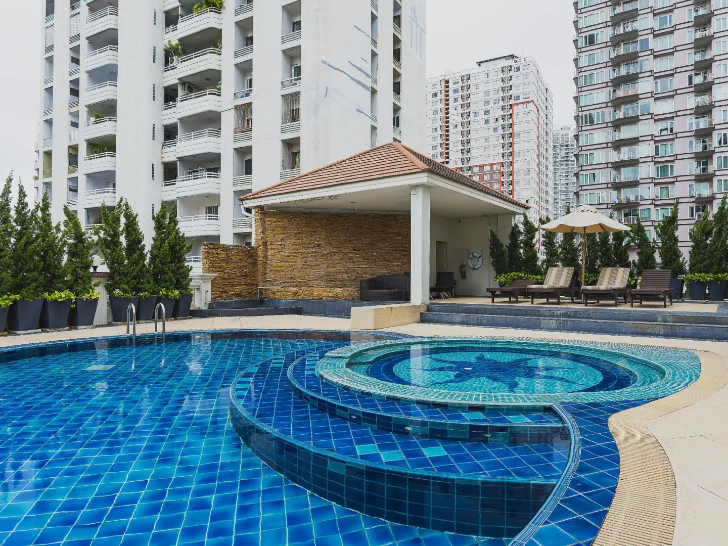 Foto - Hope Land Hotel Sukhumvit 24