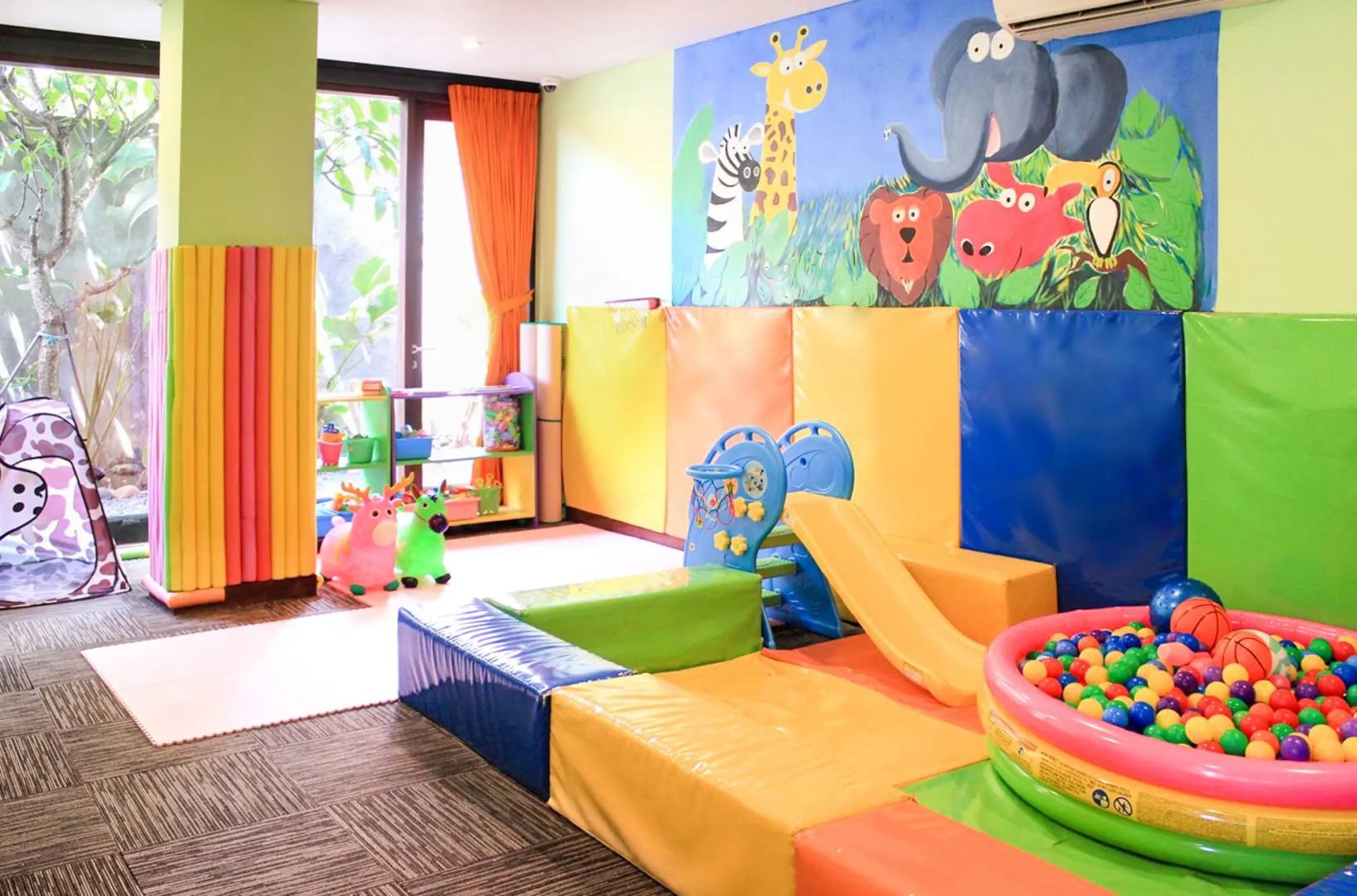 Photo - Suites by Watermark Hotel and Spa