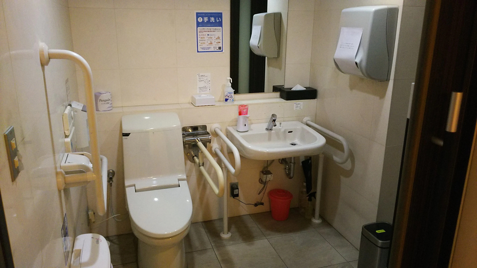 Foto - Kuretake Inn Premium Hamamatsucho