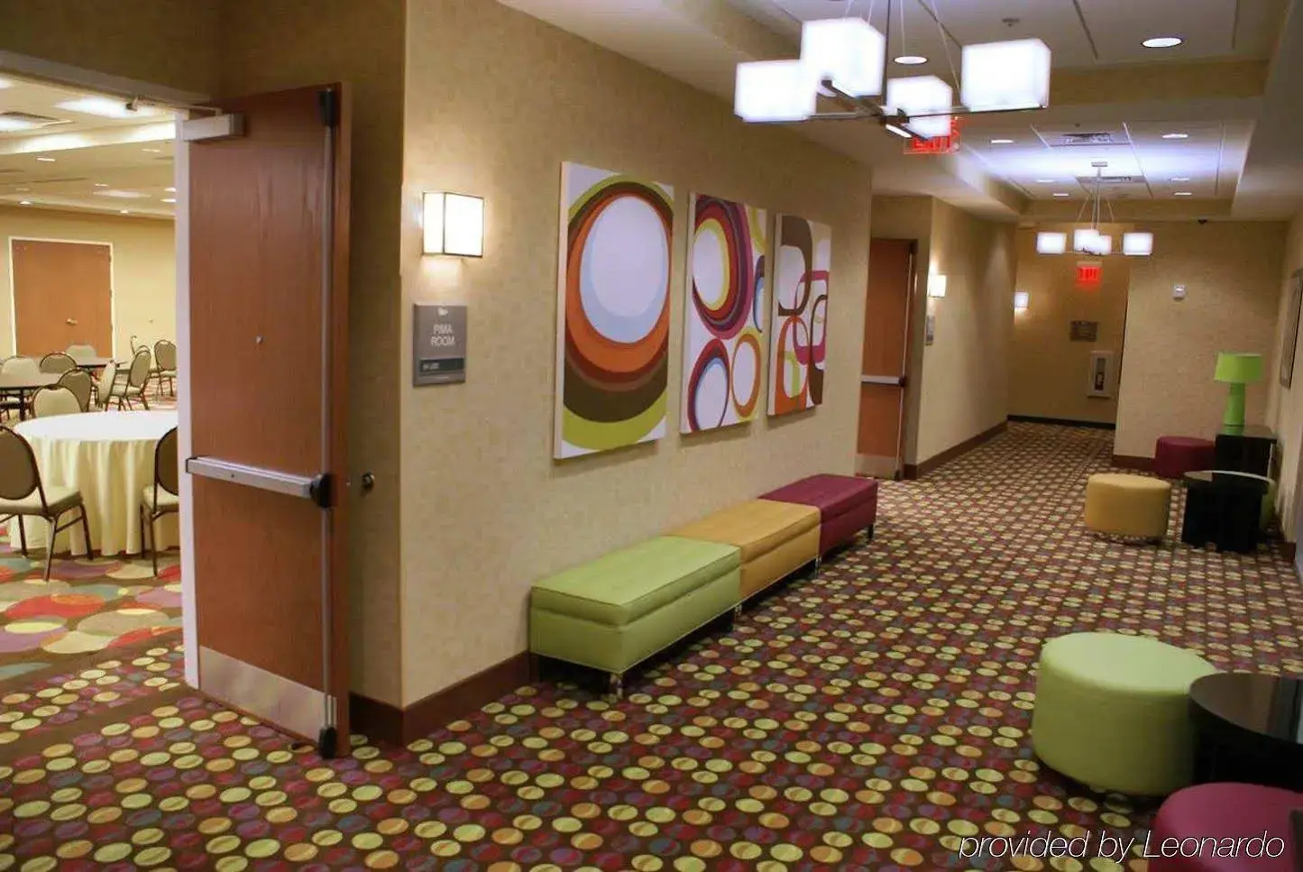 Photo - Homewood Suites by Hilton Phoenix Airport South