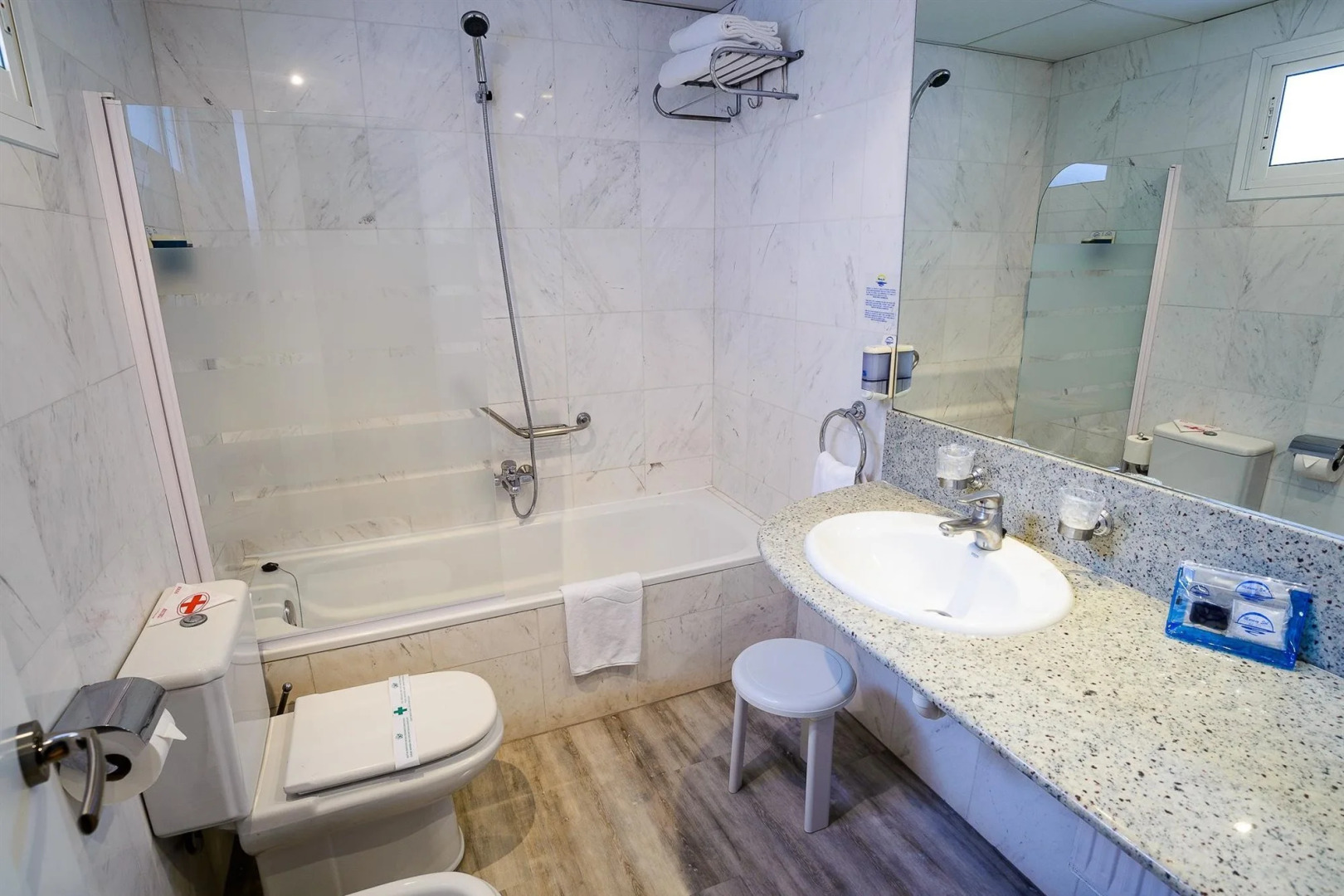 Photo - Hotel Avenida