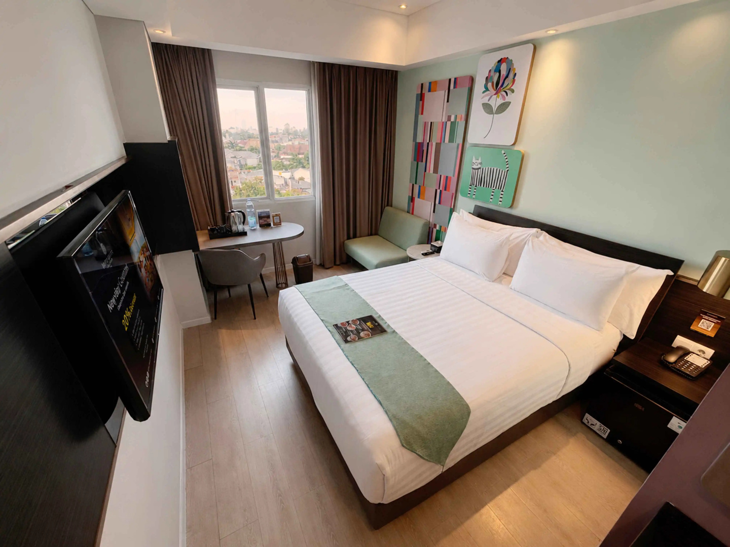 Photo - Brits Hotel Puri Indah