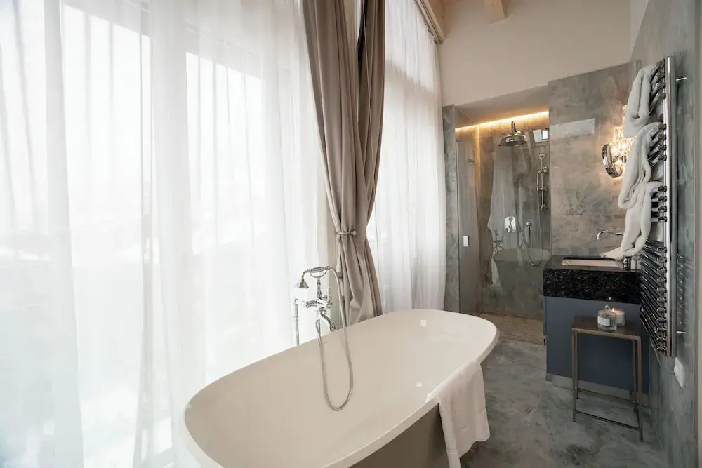 Photo - Mirabeau Etoile