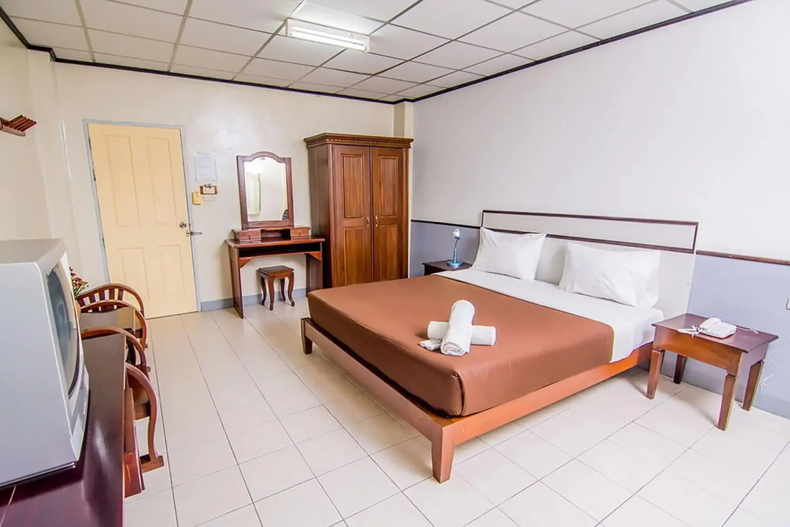 Foto - Sutus Court 3