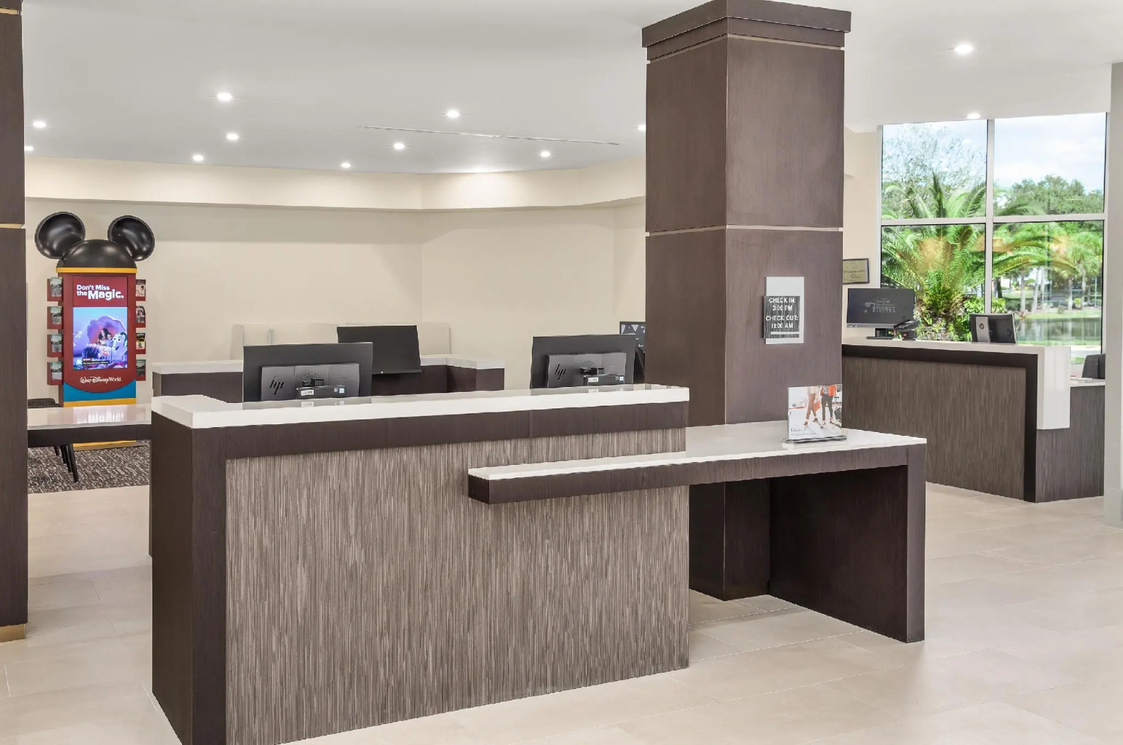 Photo - Crowne Plaza Orlando - Lake Buena Vista by IHG