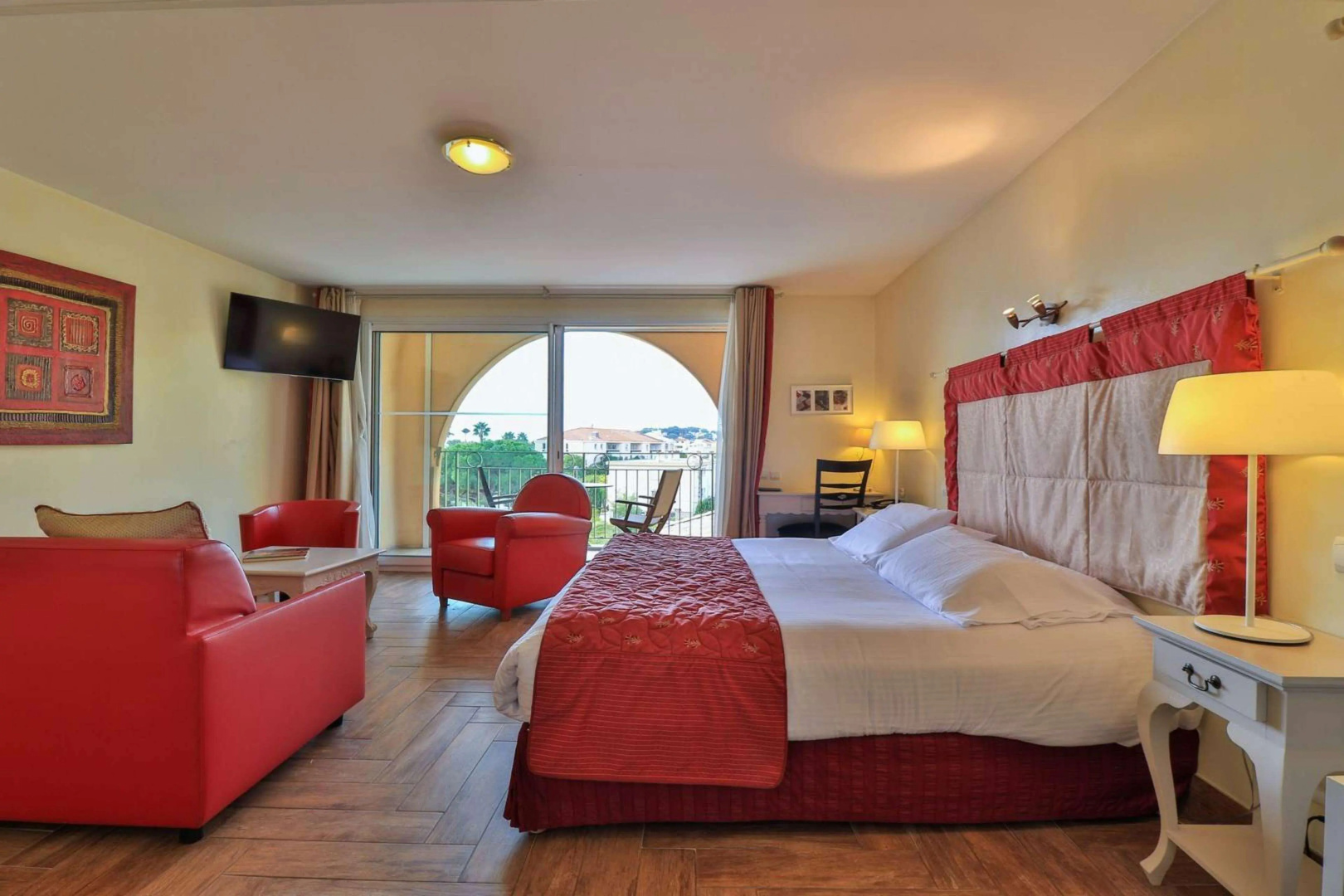 Photo - Best Western Plus Sanary