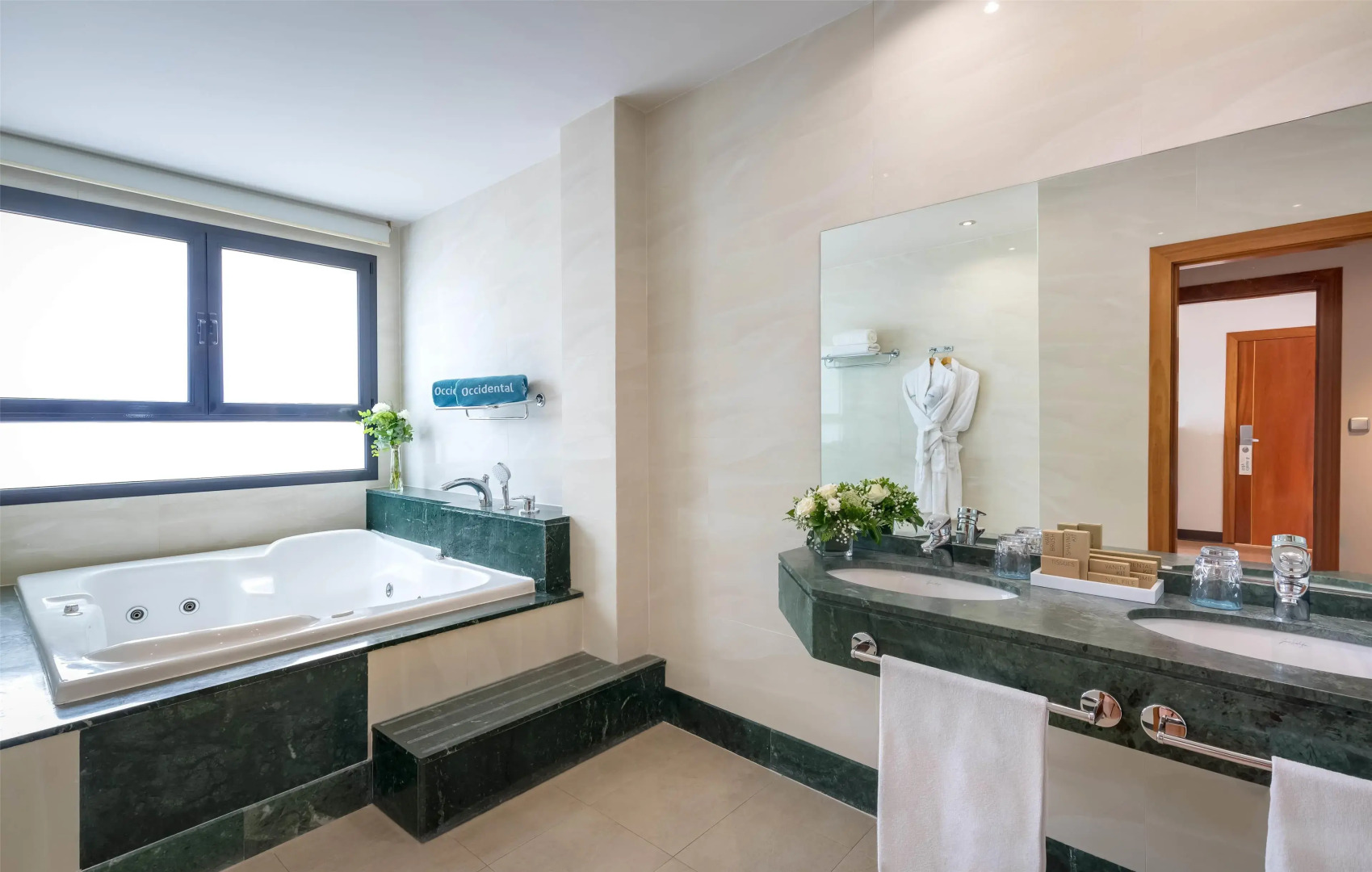 Foto - Occidental Granada