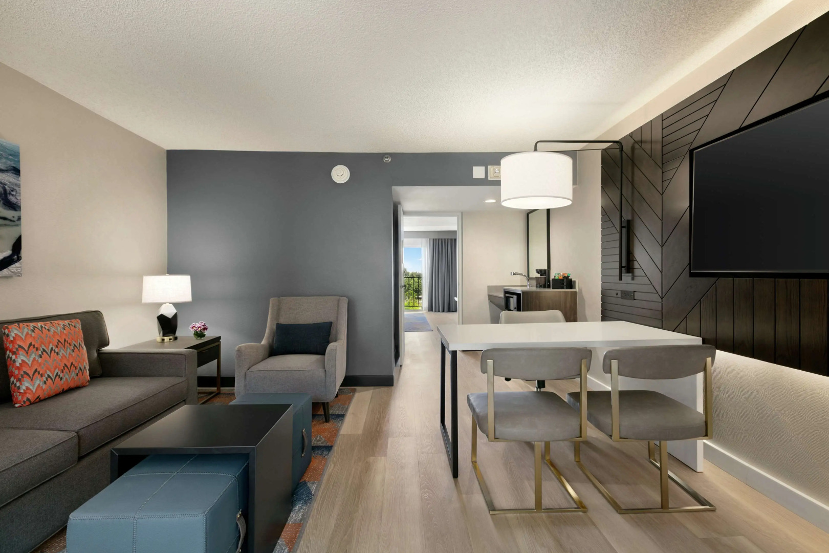 Photo - Embassy Suites by Hilton Los Angeles Downey