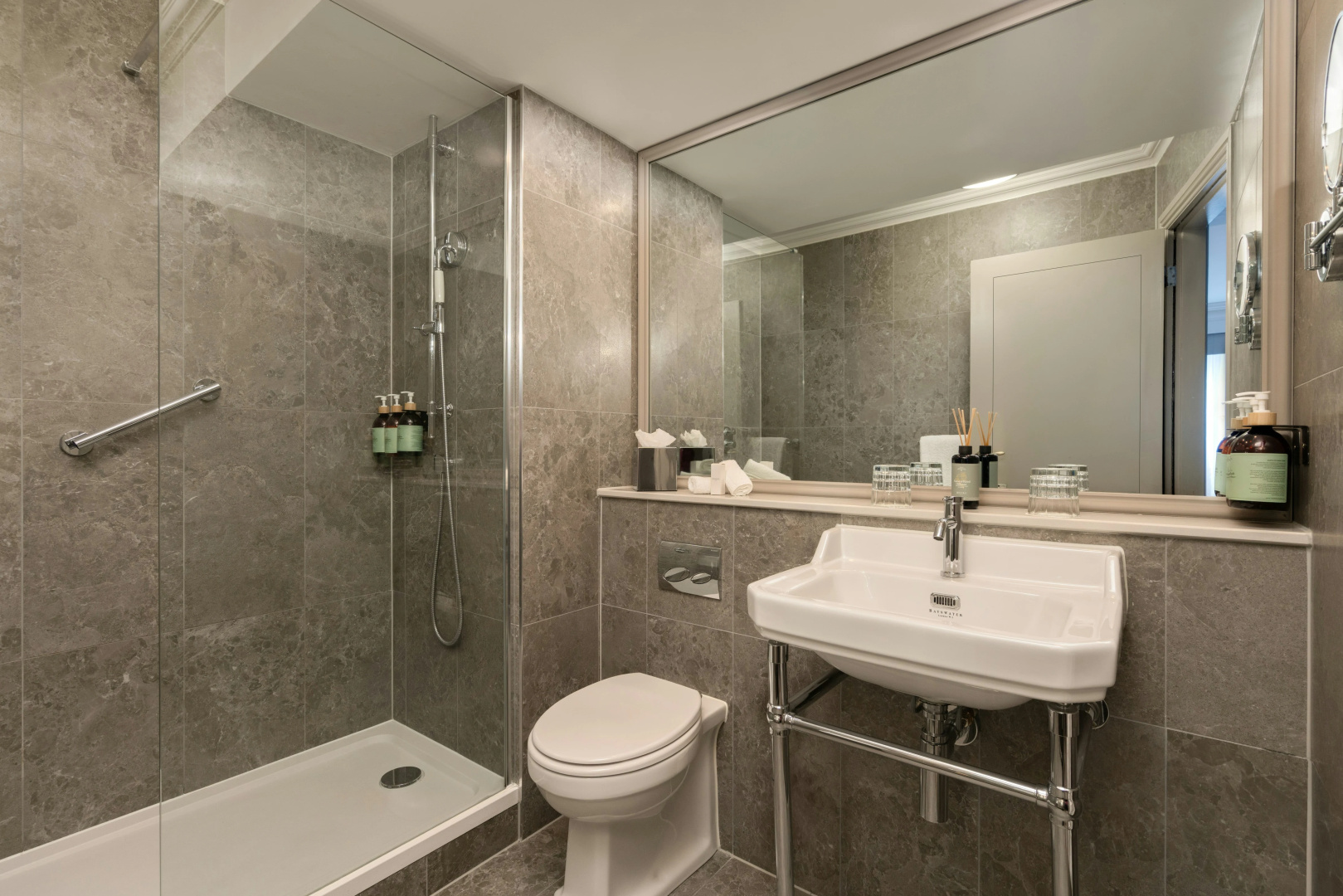 Photo - Brooks Hotel