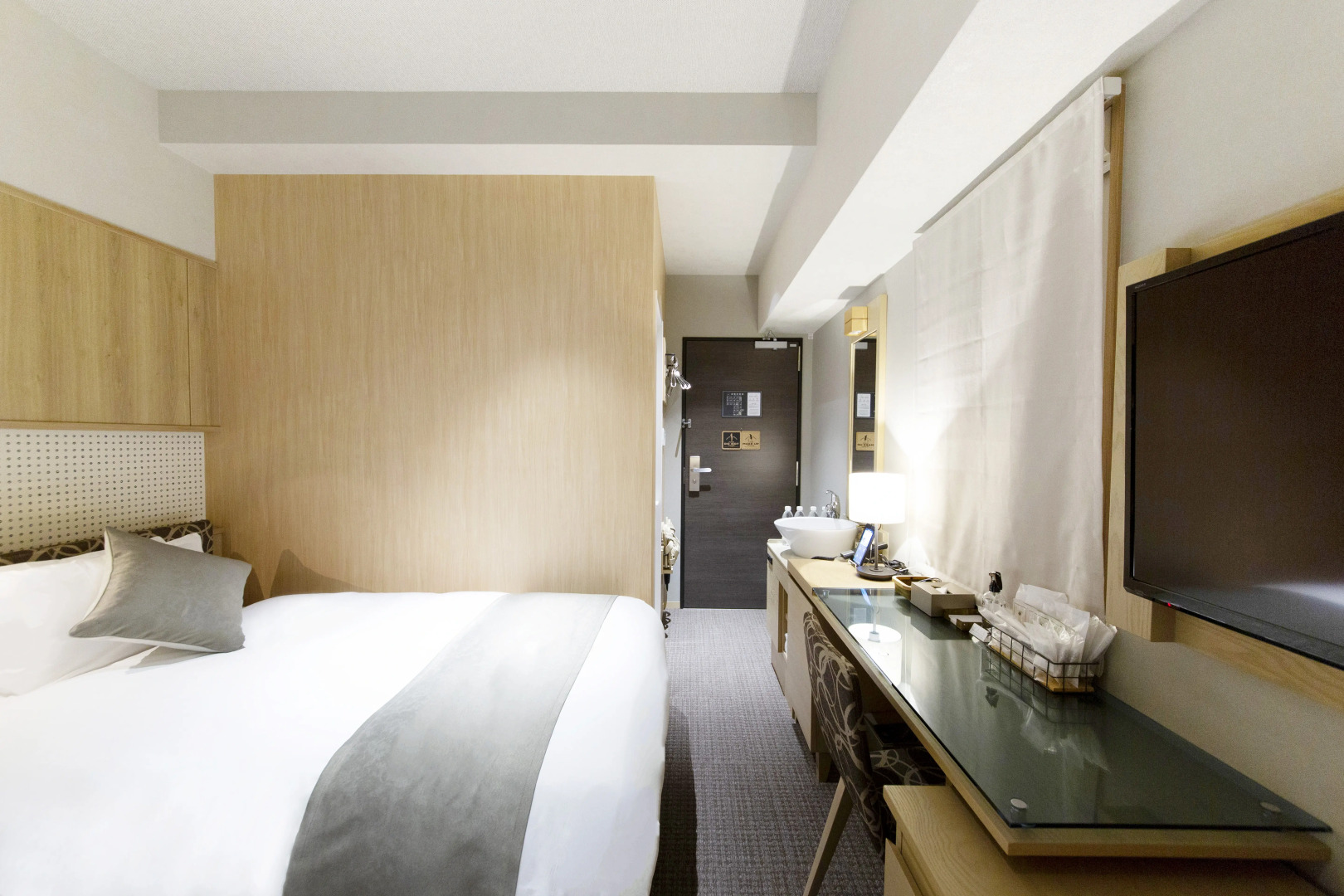 Photo - HOTEL HILLARYS Shinsaibashi