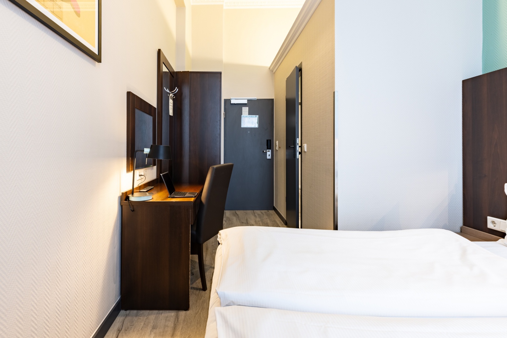 Photo - Garner Hotel Hamburg Graf Moltke by IHG