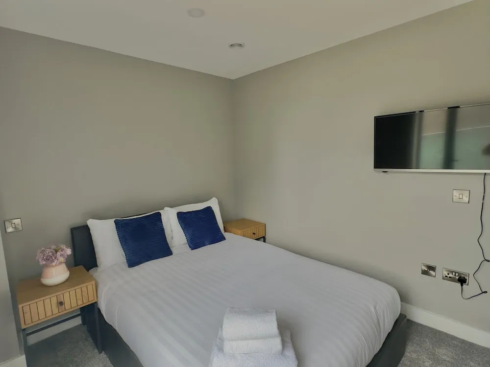 City Centre Albert Dock & Arena Apts