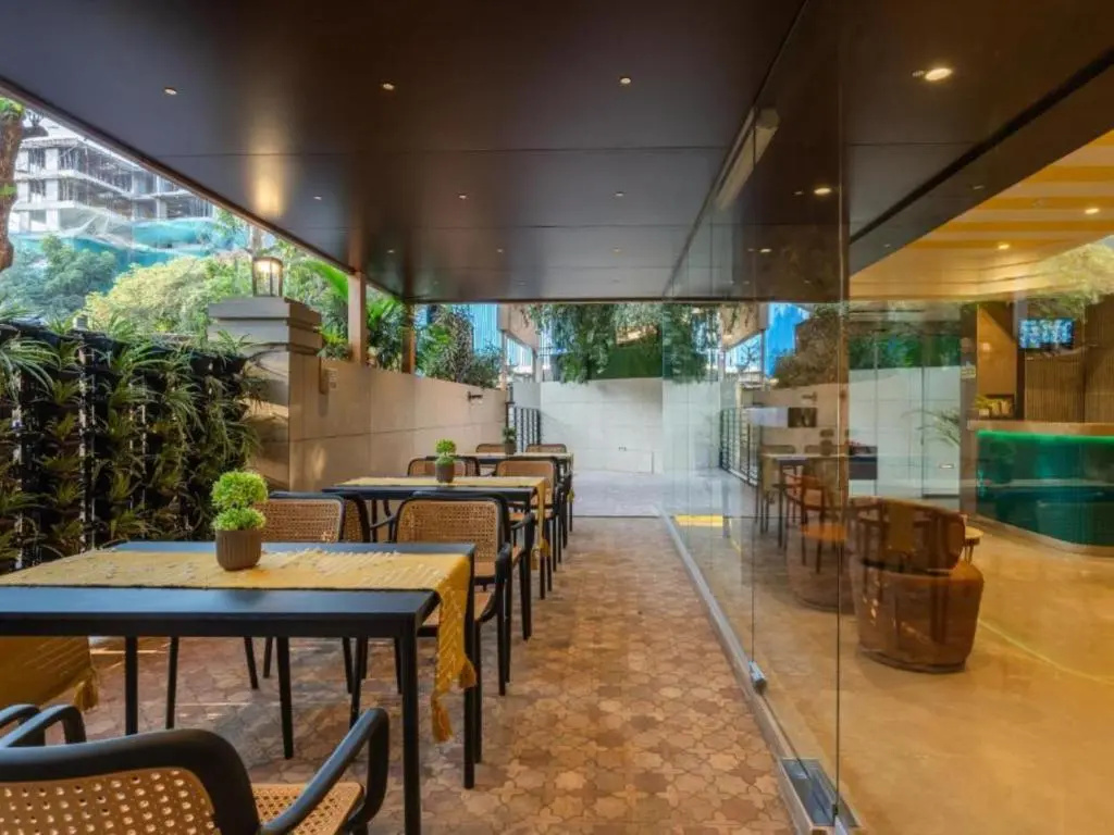 Photo - The Hosteller Mumbai, International Airport