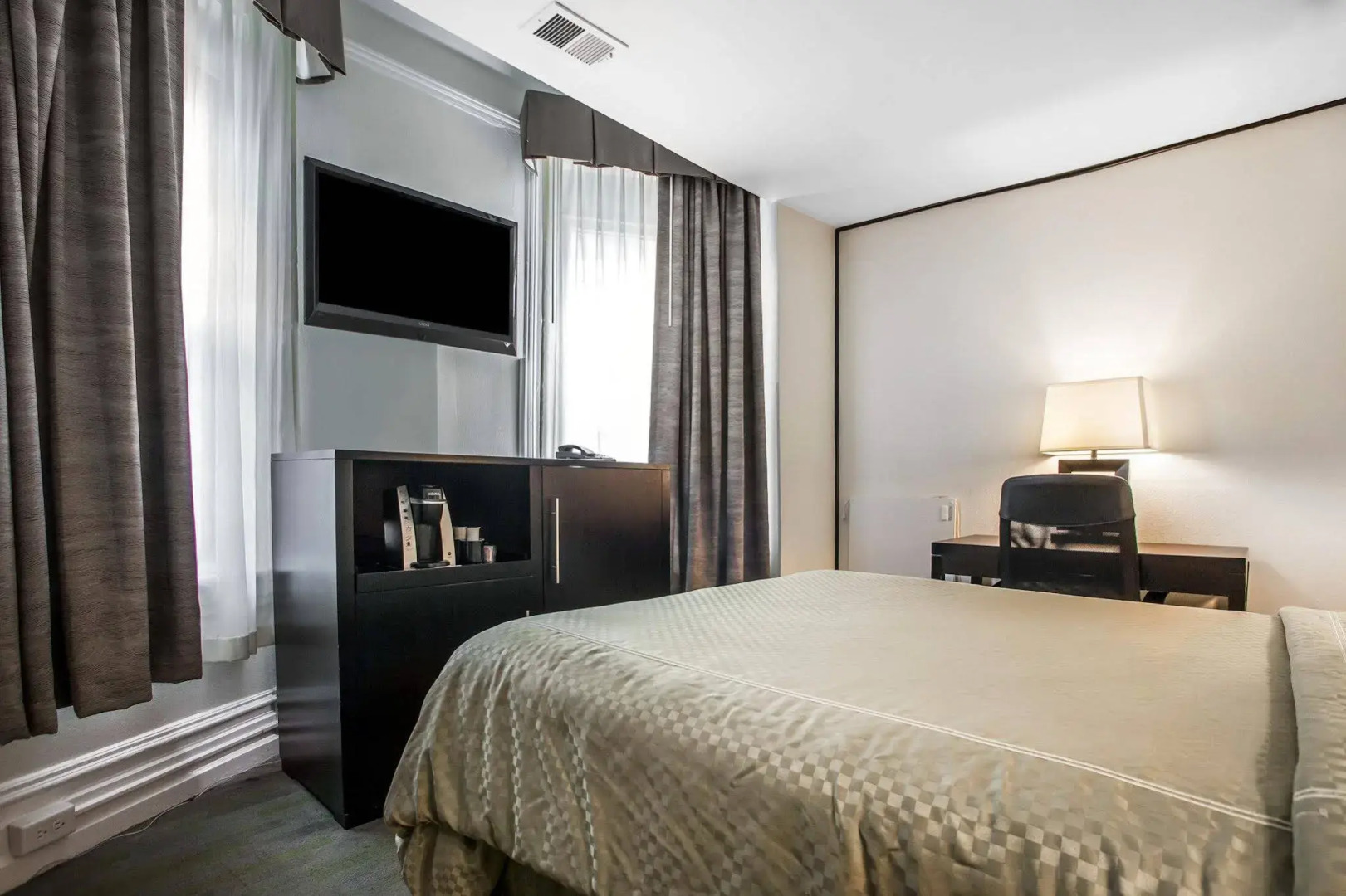 Photo - Quality Inn Philadelphia Center City