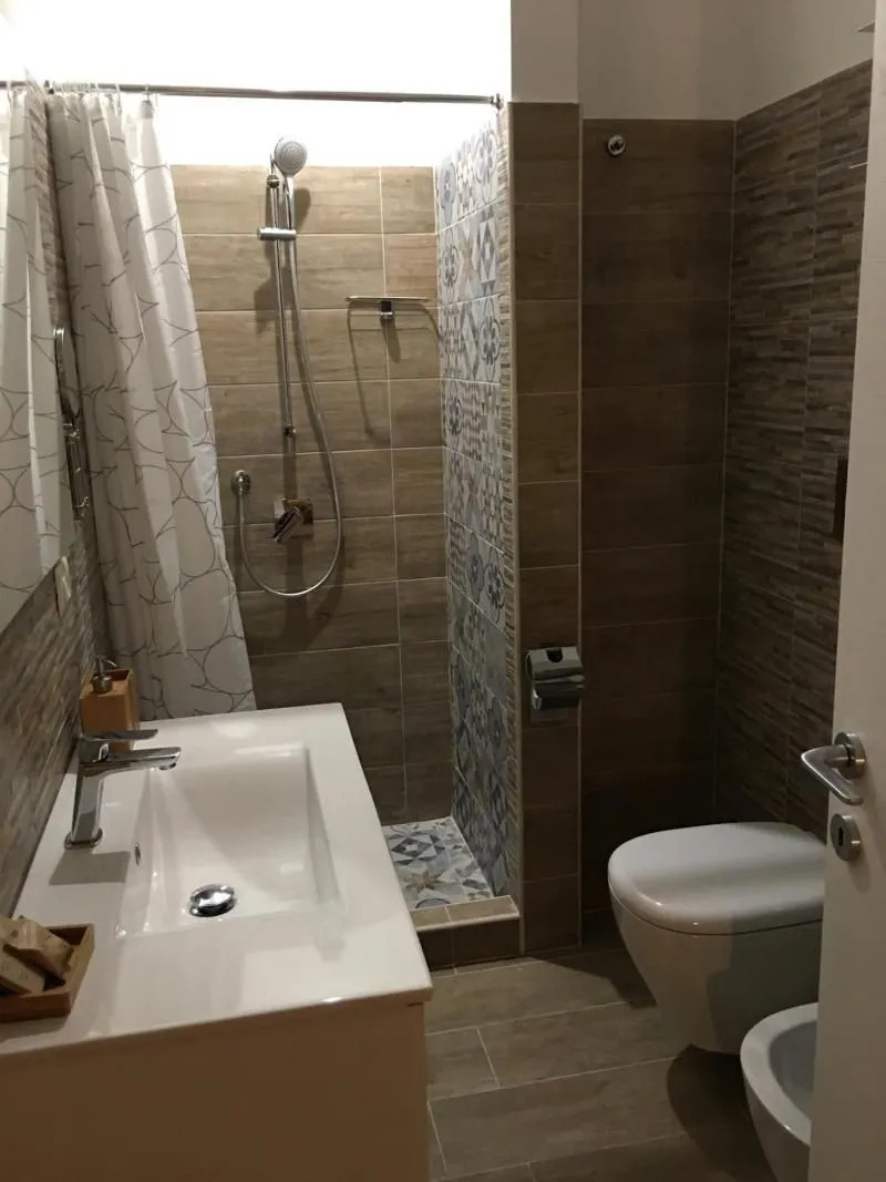 Photo - Verrazzano 37 Guest House