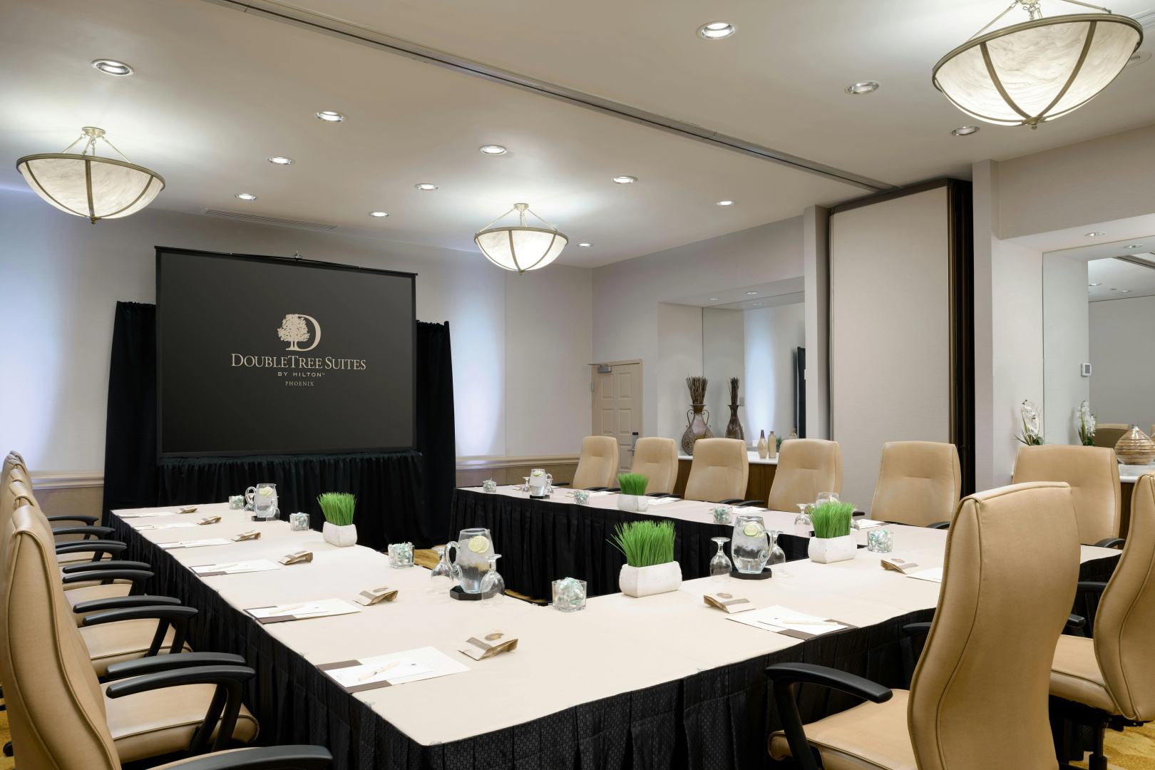 Photo - DoubleTree Suites by Hilton Phoenix