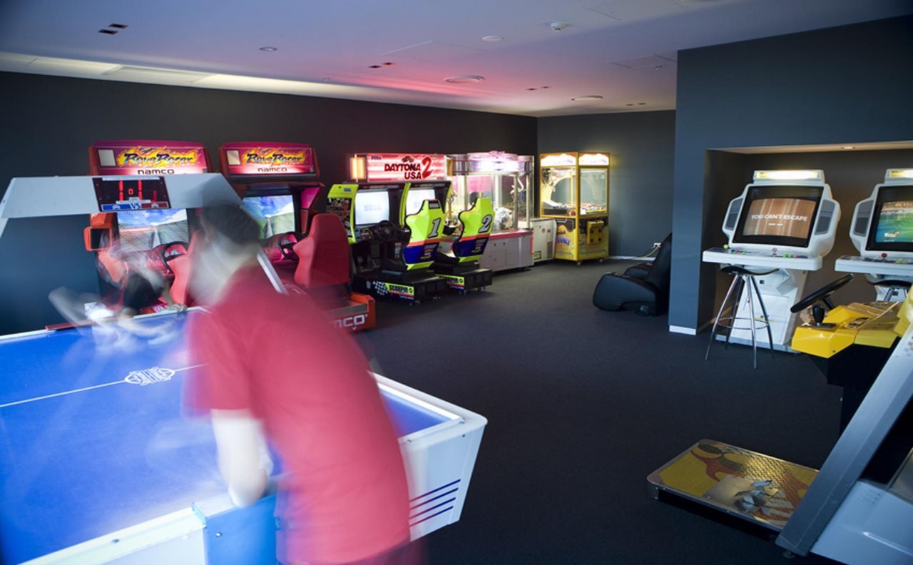 Photo - Mantra Circle On Cavill