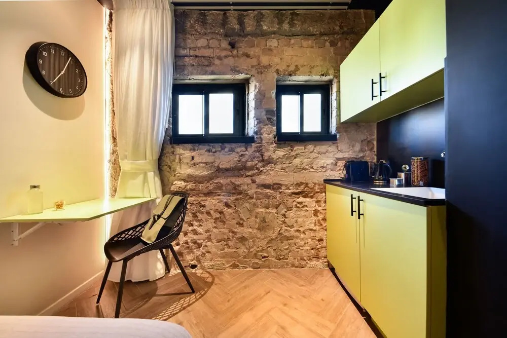 Photo - Silicate - by Loginn Tel-Avivian hotels