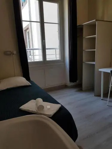 Foto - Budget Hôtel Weber - Strasbourg Centre Gare