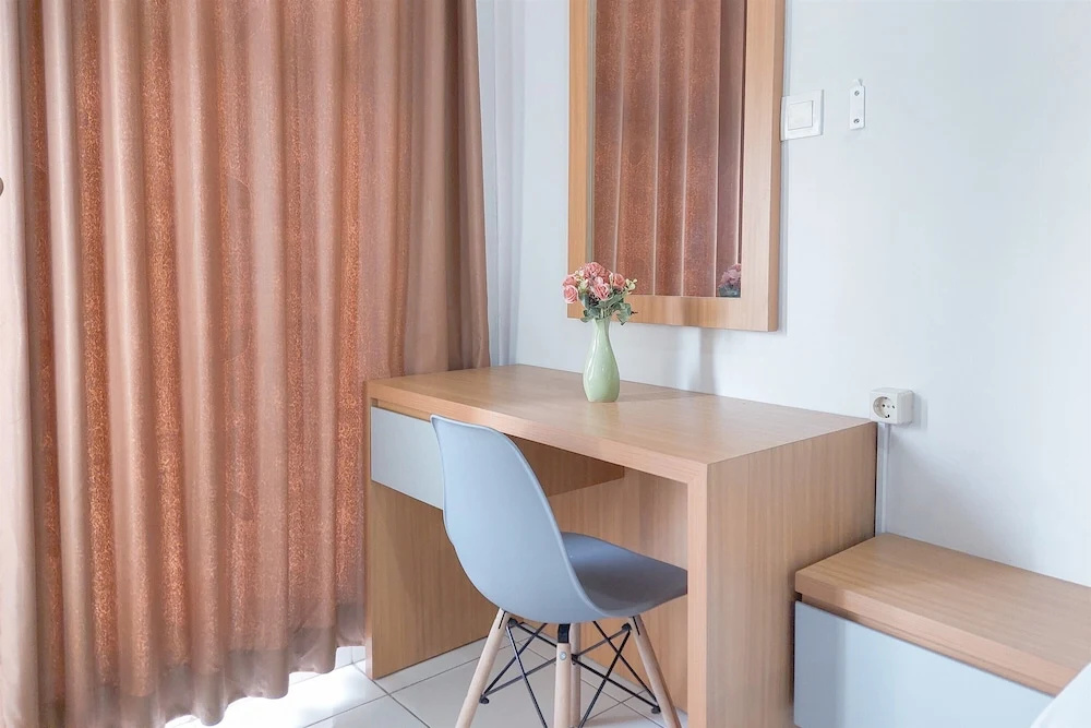 Best Place Studio At Amazana Serpong Apartment