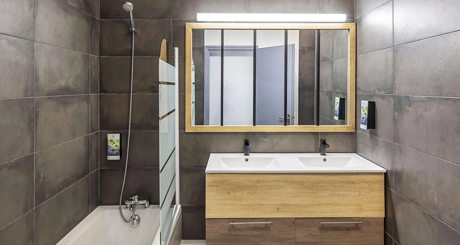 Photo - Sure Hotel by Best Western Annecy