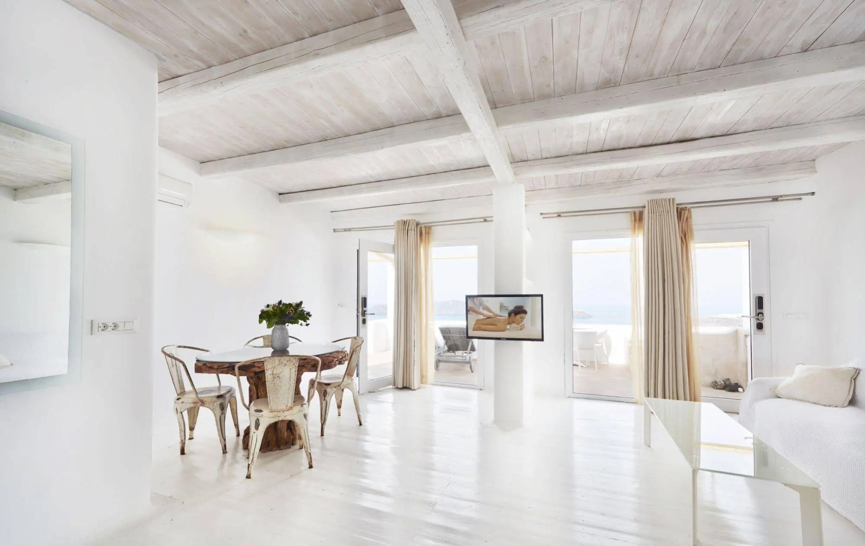 Photo - Rocabella Santorini Hotel & Spa