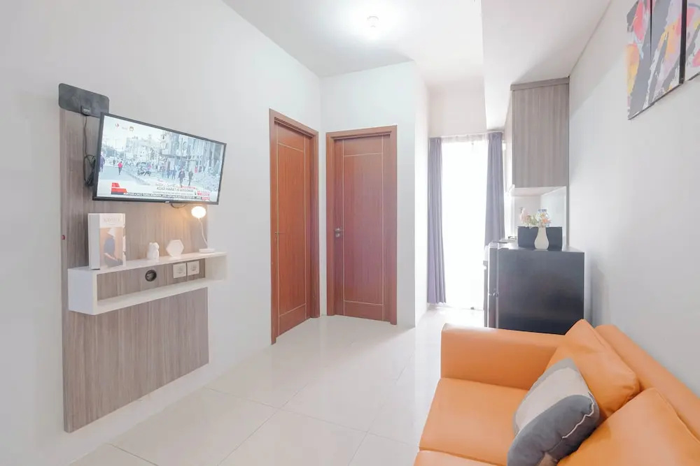 Cozy Living 2Br Apartment At Vittoria Residence