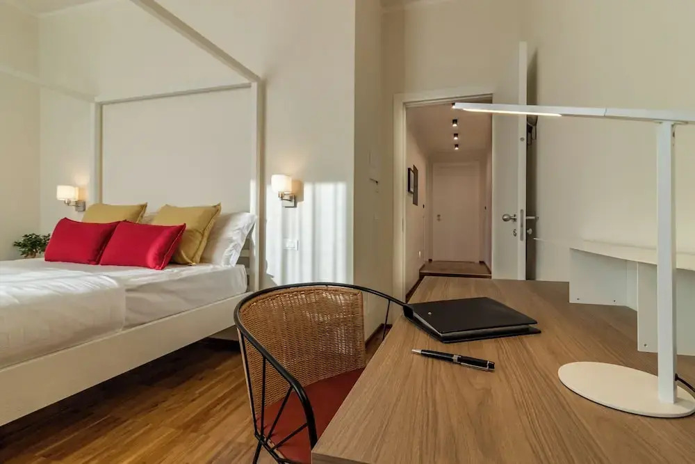 Photo - Il Faro Luxury Rooms & Lounge