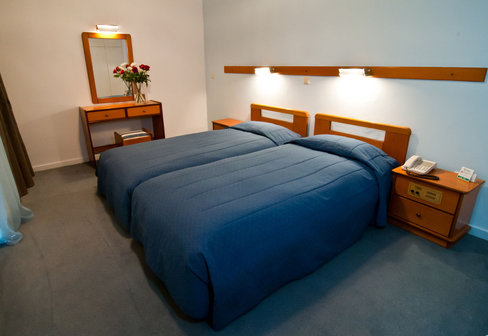 OASIS HOTEL APARTMENTS