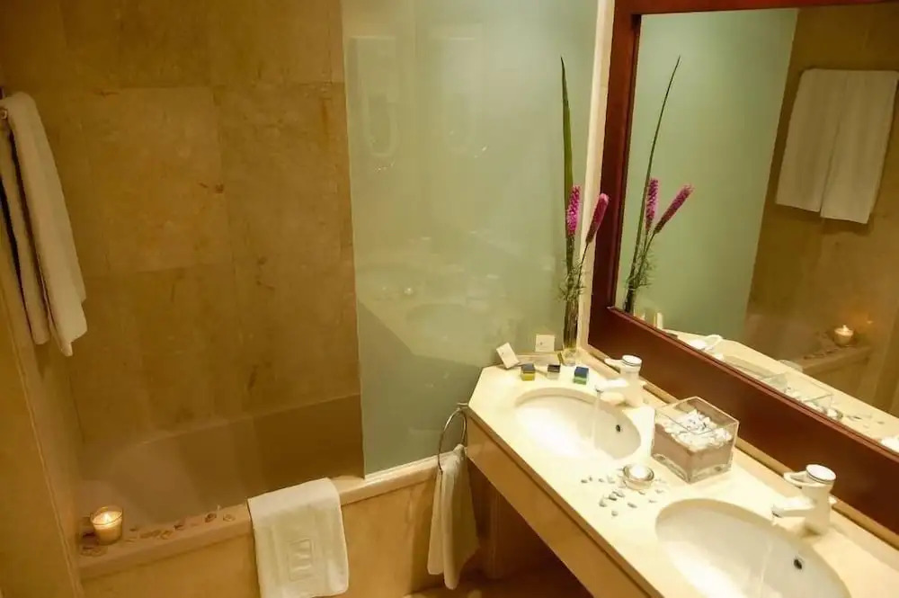 Photo - Mediterraneo Sitges