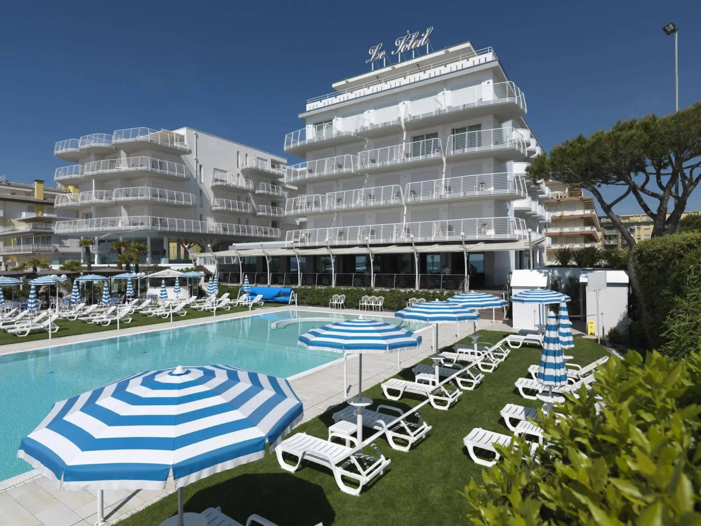 Photo - Hotel Le Soleil