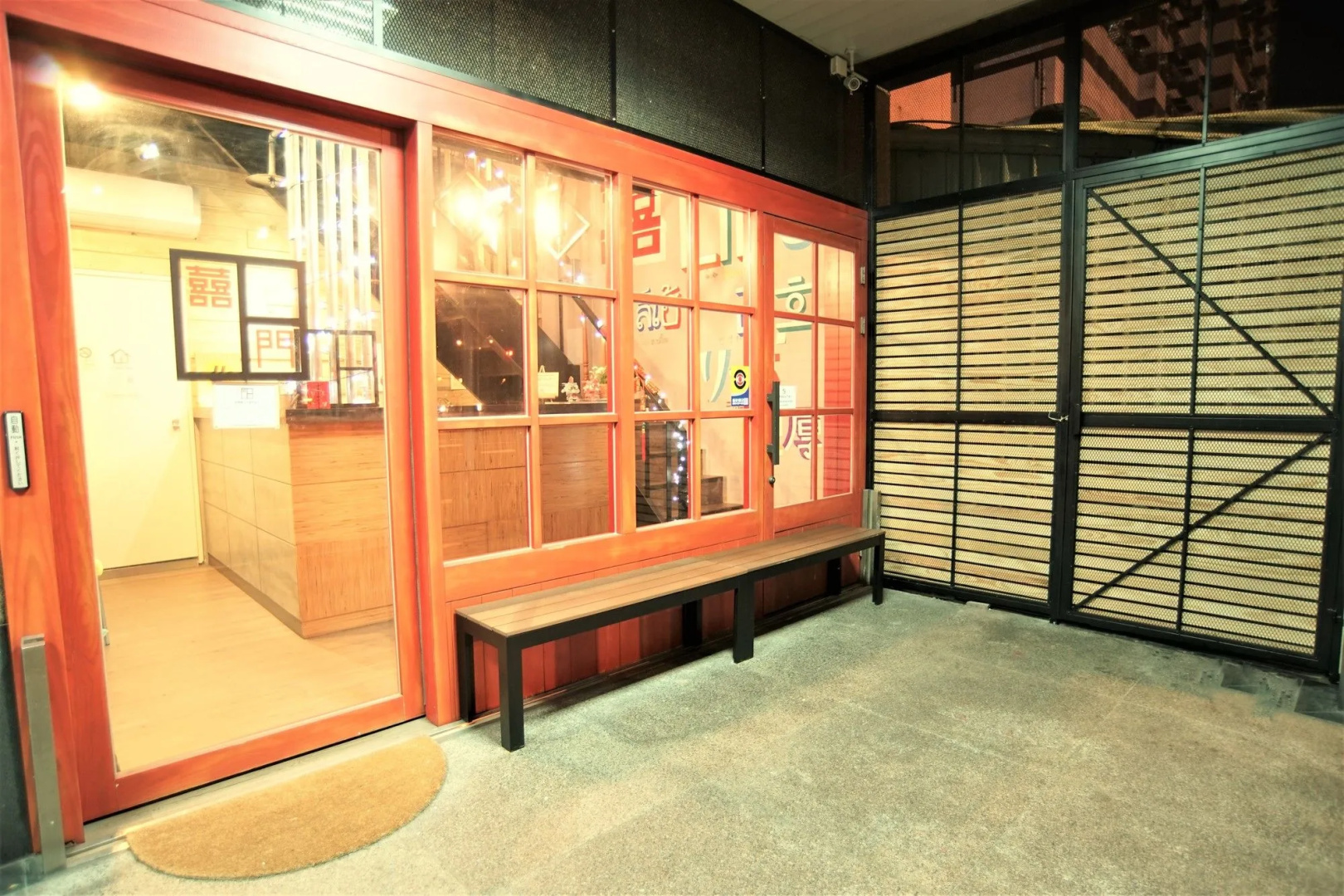 Photo - CJ Hotel