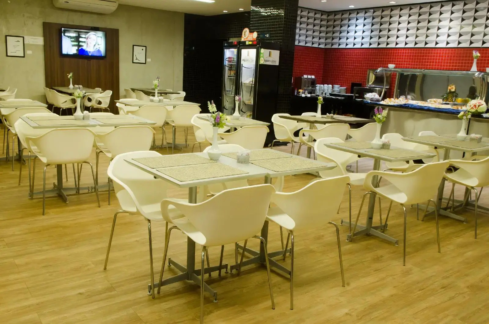 Photo - Ímpar Suítes Expominas