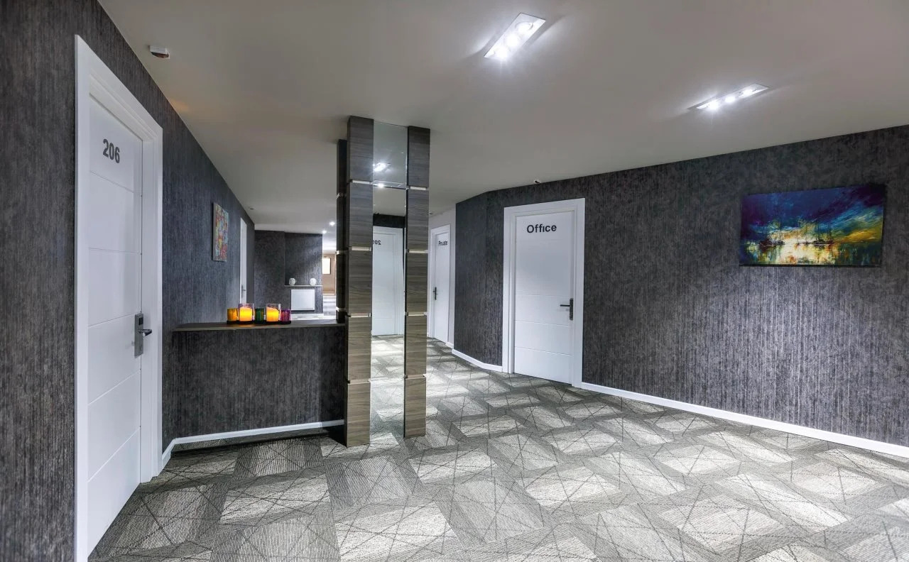 Photo - Parallel Hotel